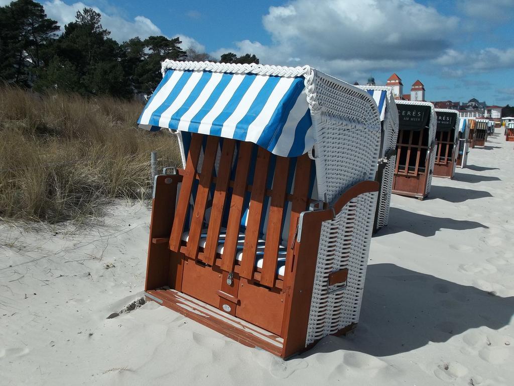 Strandnahe Fewos Mit 2 Schlafzimmern Und Balkon, Residenz Prorer Wiek, Binz Exterior foto