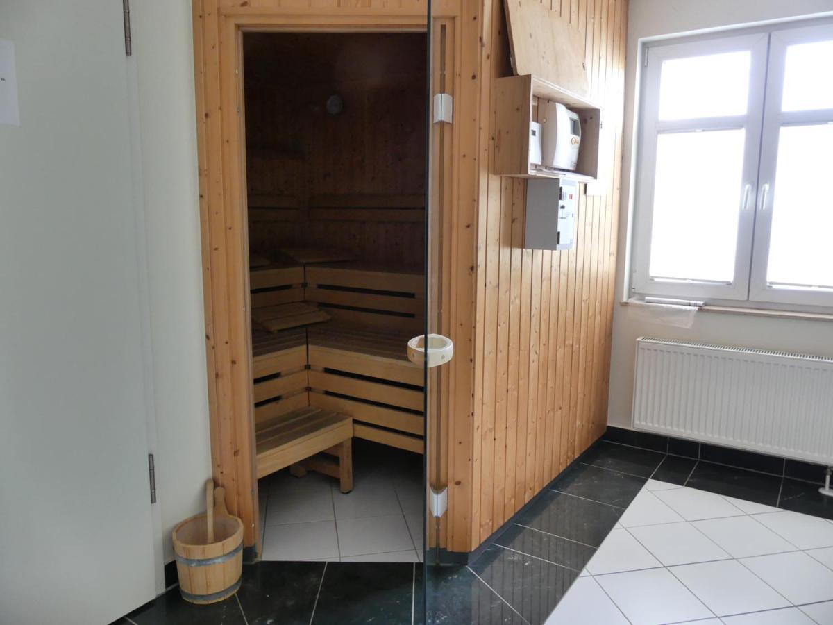 Strandnahe Fewos Mit 2 Schlafzimmern Und Balkon, Residenz Prorer Wiek, Binz Exterior foto